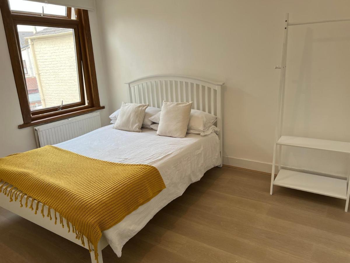The Leyton Oasis Hotell London Exteriör bild