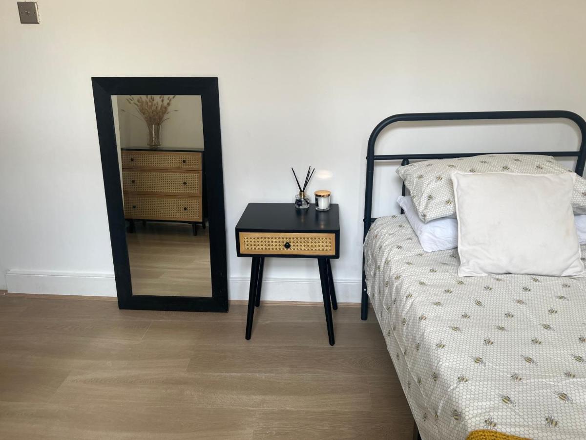 The Leyton Oasis Hotell London Exteriör bild